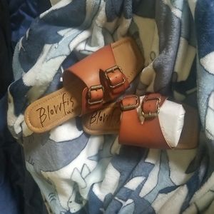 New Blowfish slip on sandals